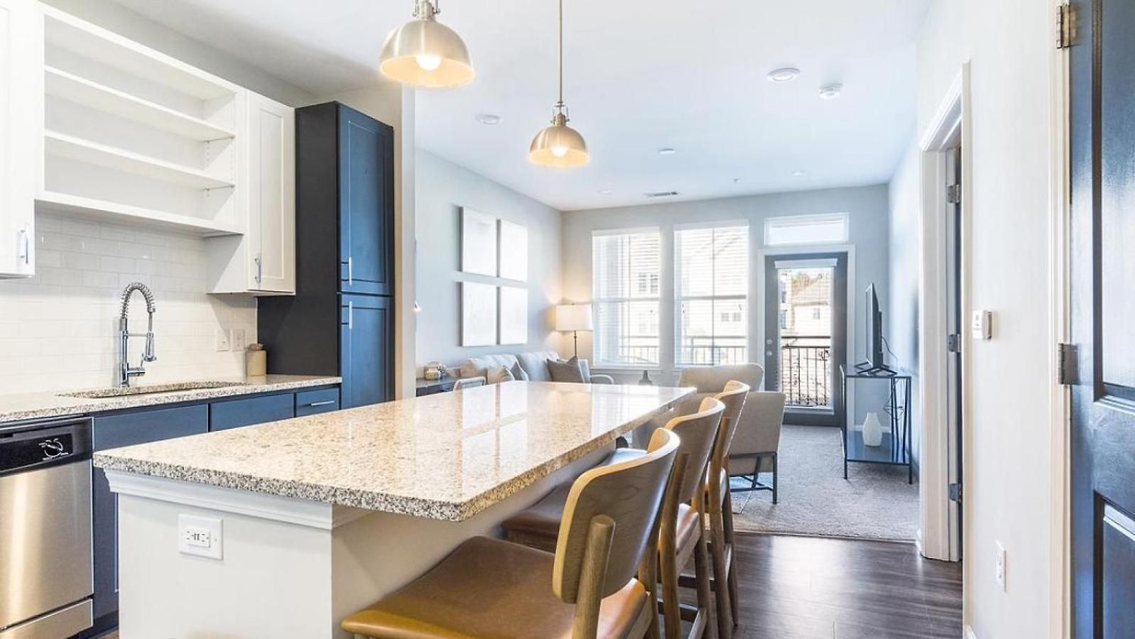 Apartment Landing - Modern With Amazing Amenities Charlotte