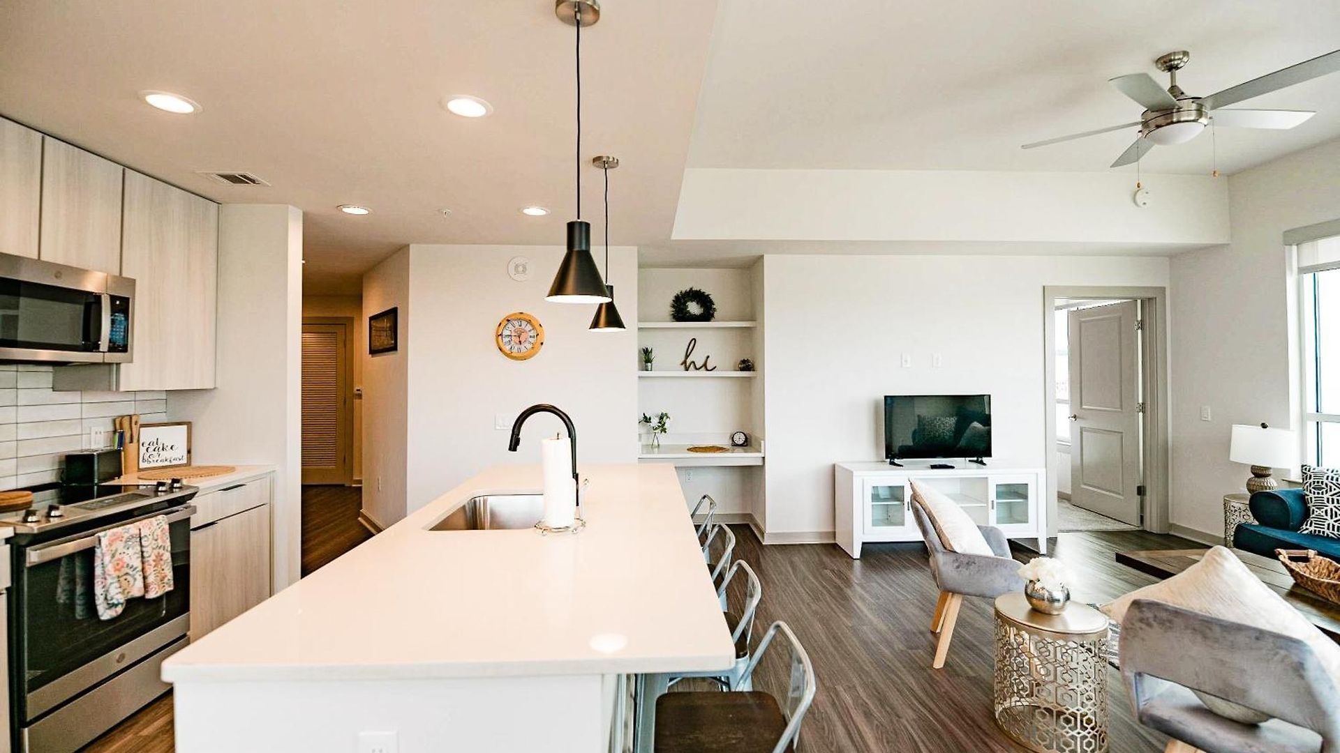Uptown Fully Furnished 2br Apts Apartment Charlotte