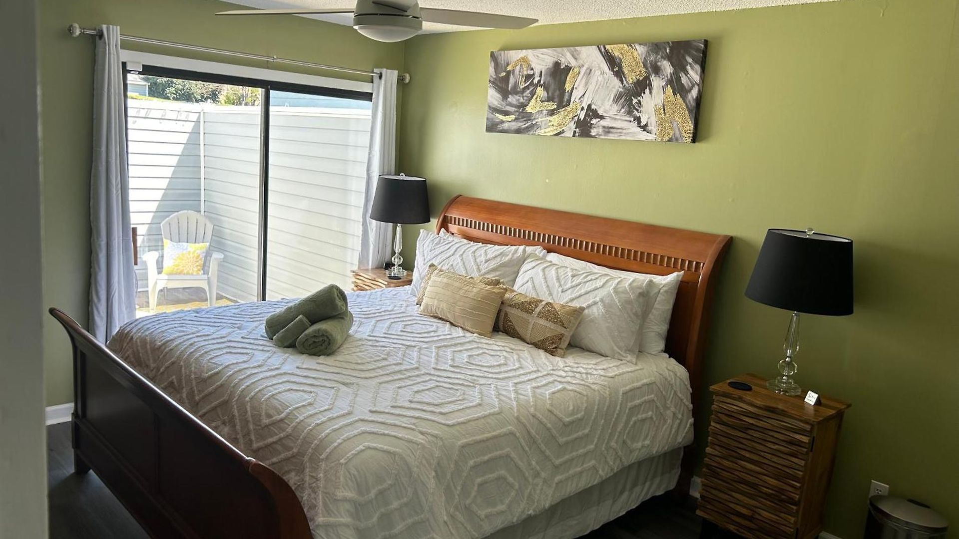Villa Cozy Home, 10 Minutes Away From Downtown