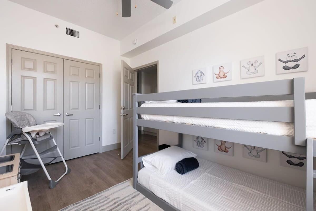 4b 2ba Luxury With Gym
