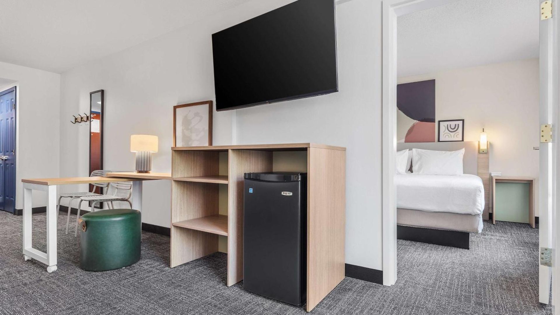 Spark By Hilton Tyvola I-77 Hotel