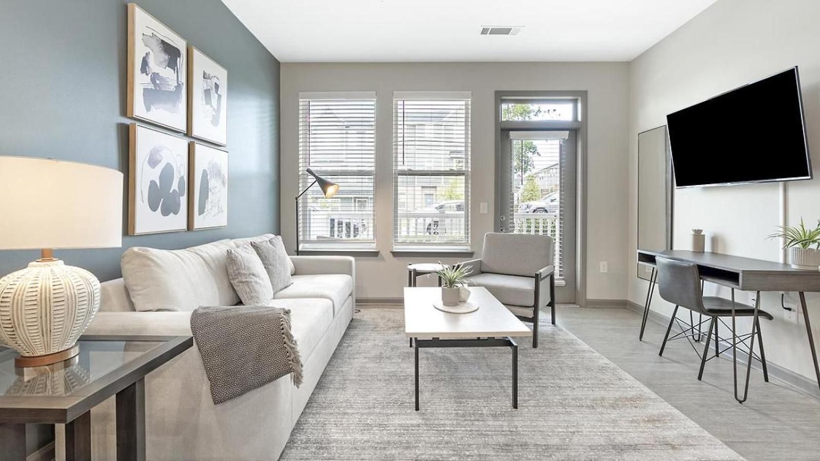Landing Modern With Amazing Amenities Charlotte