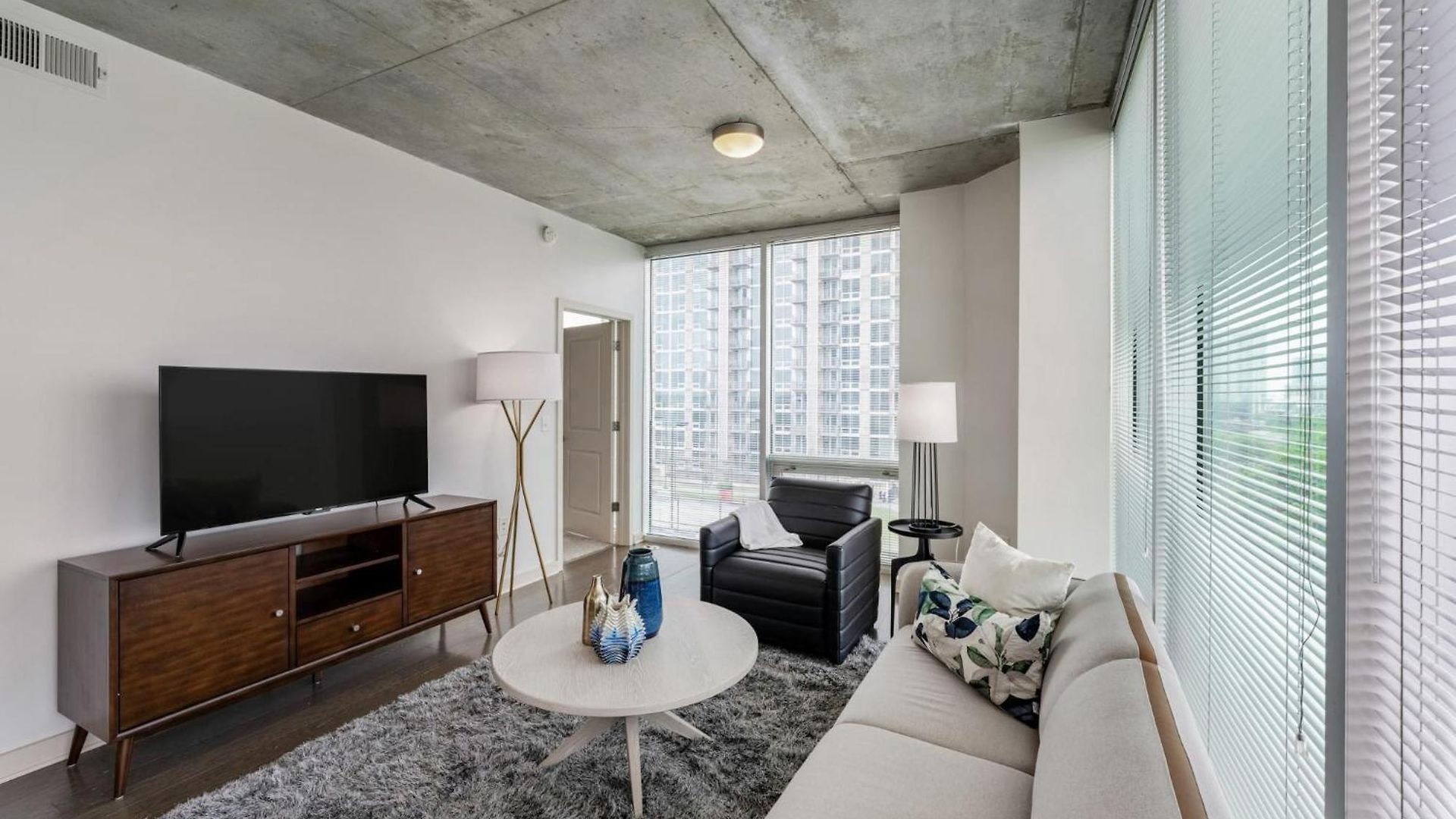 Apartment The Ascher In *