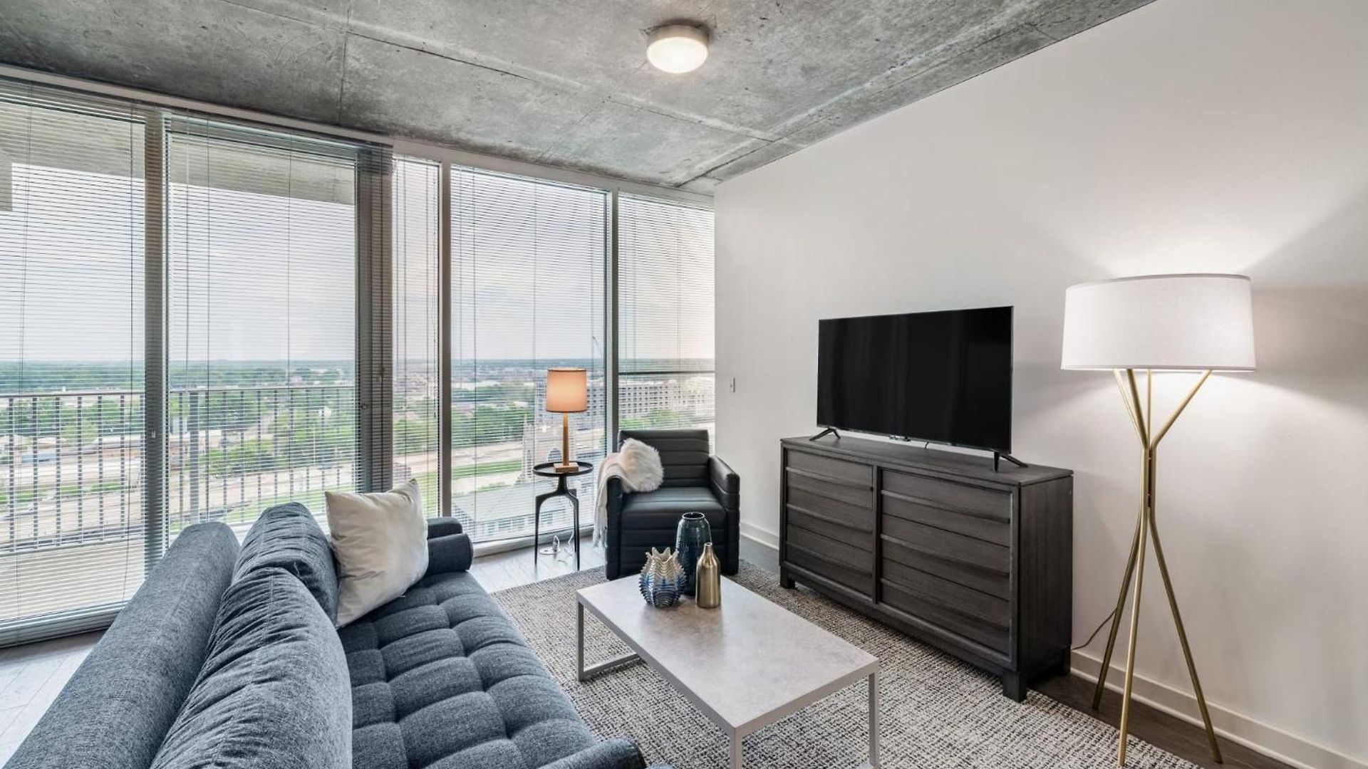 Apartment The Ascher In *