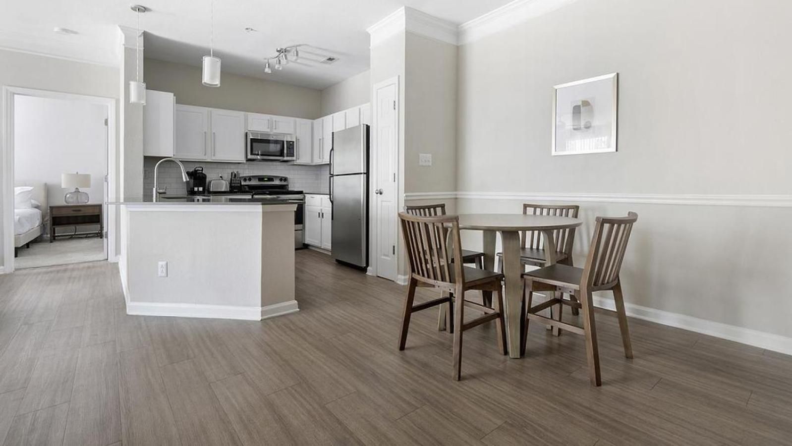 Landing - Modern With Amazing Amenities * Charlotte