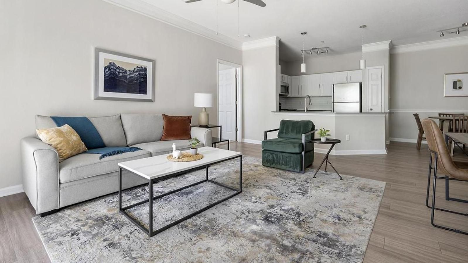 Landing - Modern With Amazing Amenities