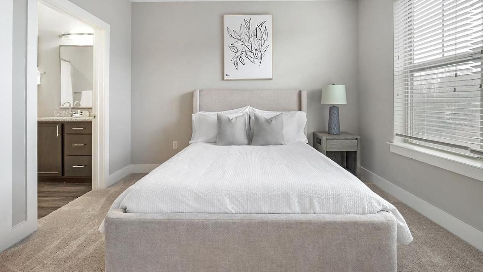 Apartment Landing - Modern With Amazing Amenities Charlotte