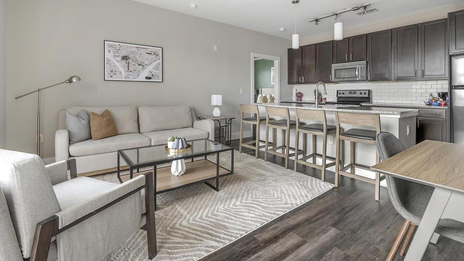 Landing - Modern With Amazing Amenities