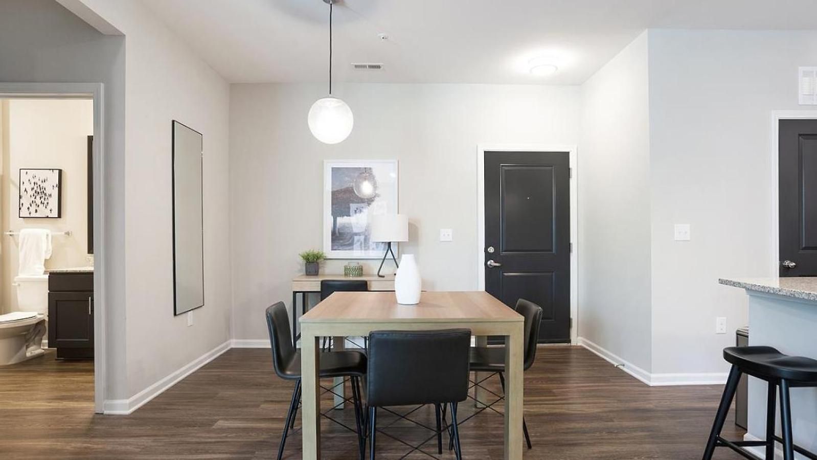 Landing Modern With Amazing Amenities
