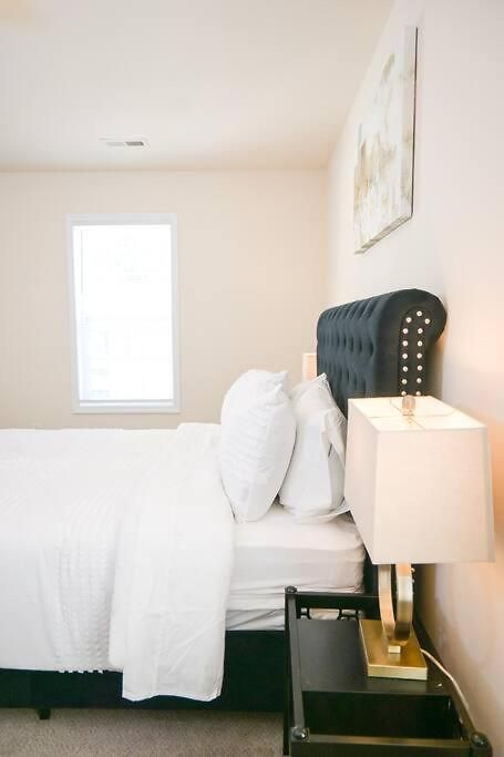 Exquisite E House Holiday home Charlotte