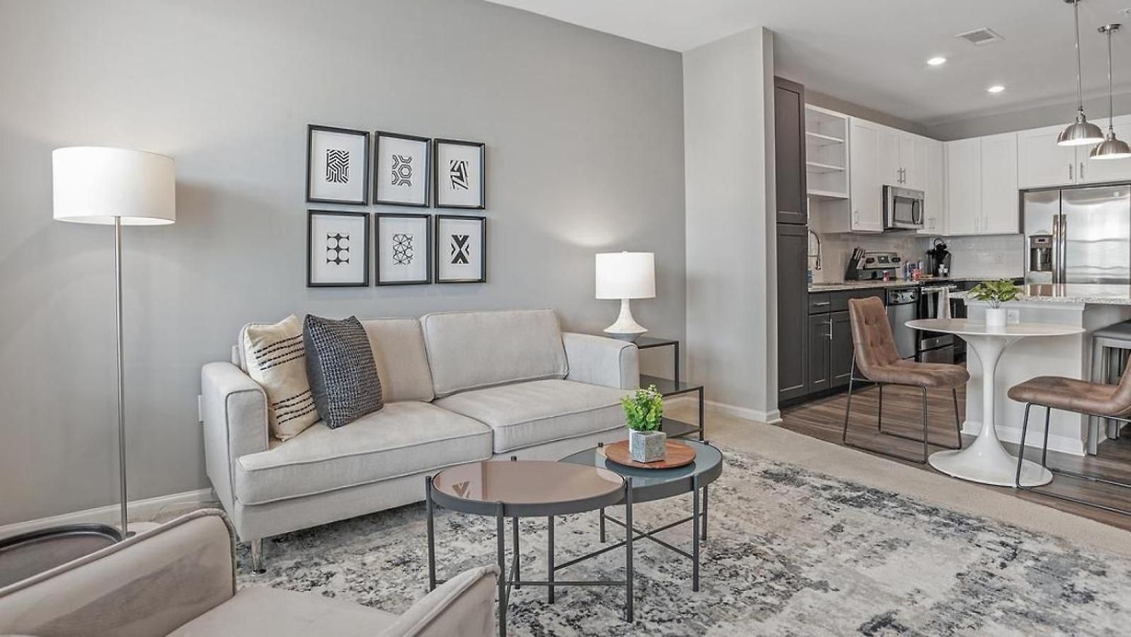 Landing Modern With Amazing Amenities Charlotte