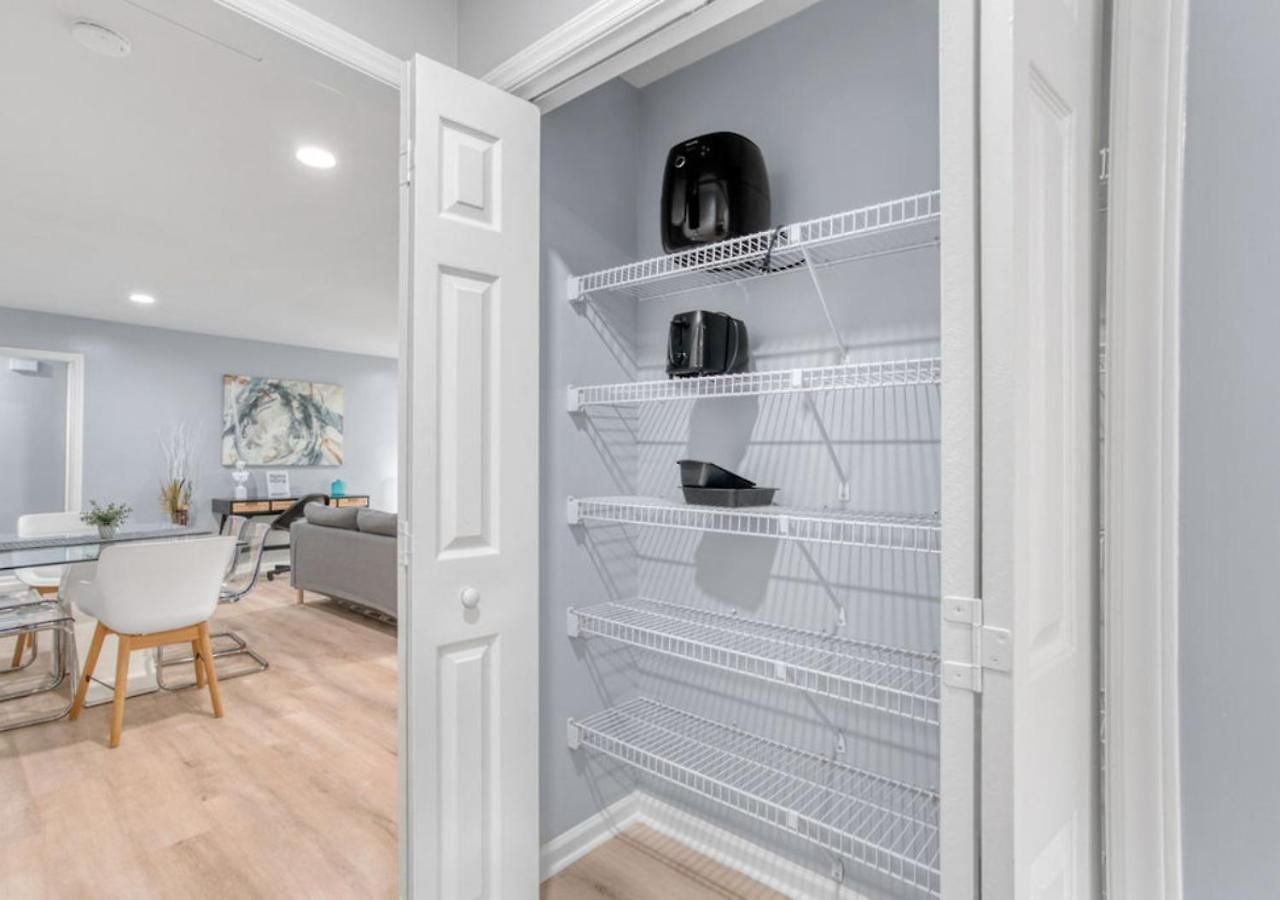 Stylish Near Uptown, Unc, Noda, Plaza-shamrock Charlotte