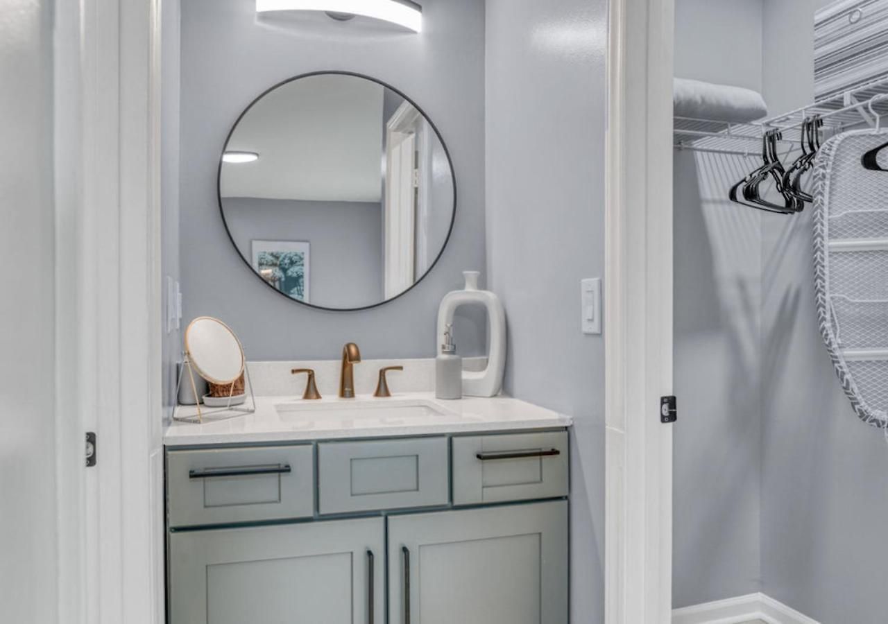 Stylish Near Uptown, Unc, Noda, Plaza-shamrock Charlotte
