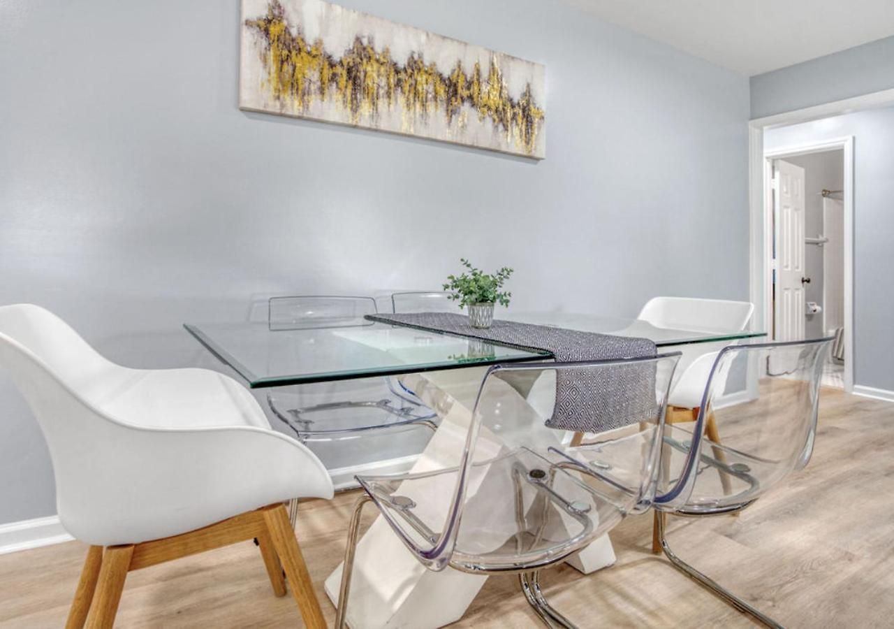 Stylish Near Uptown, Unc, Noda, Plaza-shamrock Charlotte