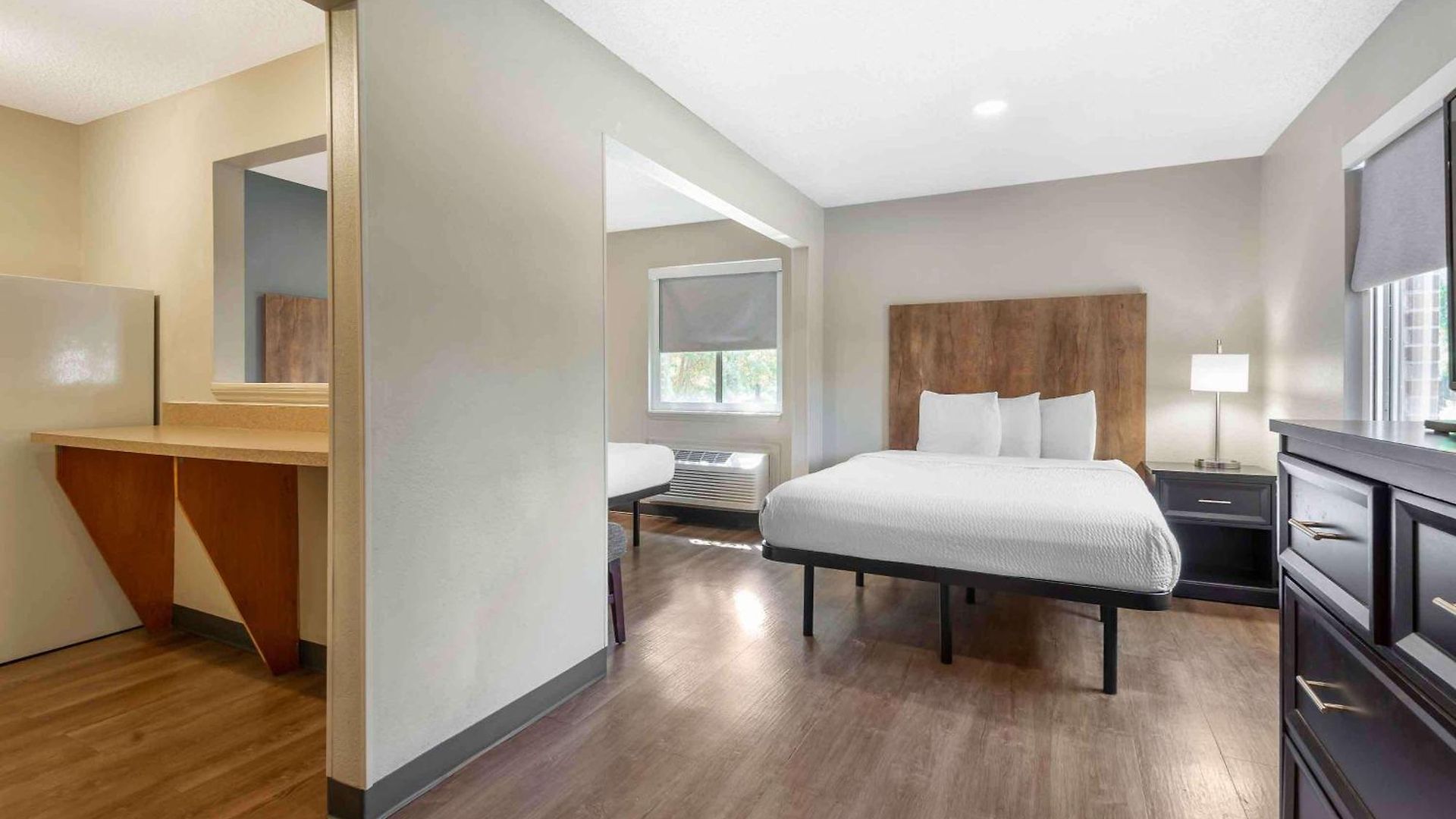 Extended America Select - - Place - E Mccullough Dr Hotel 2*
