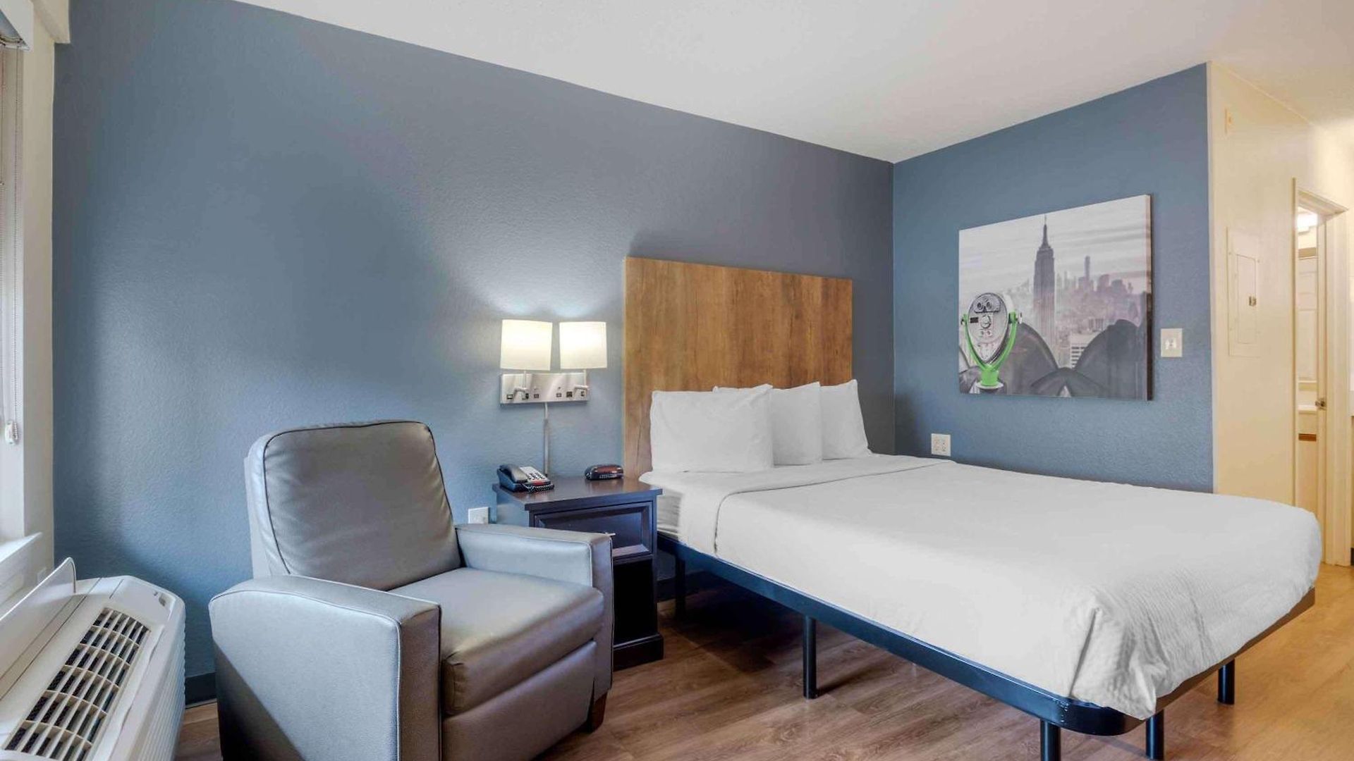 Extended America - - Airport Hotel