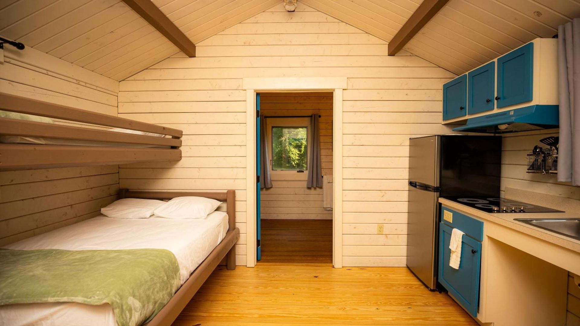 Carowinds Camp Wilderness Hotel Charlotte