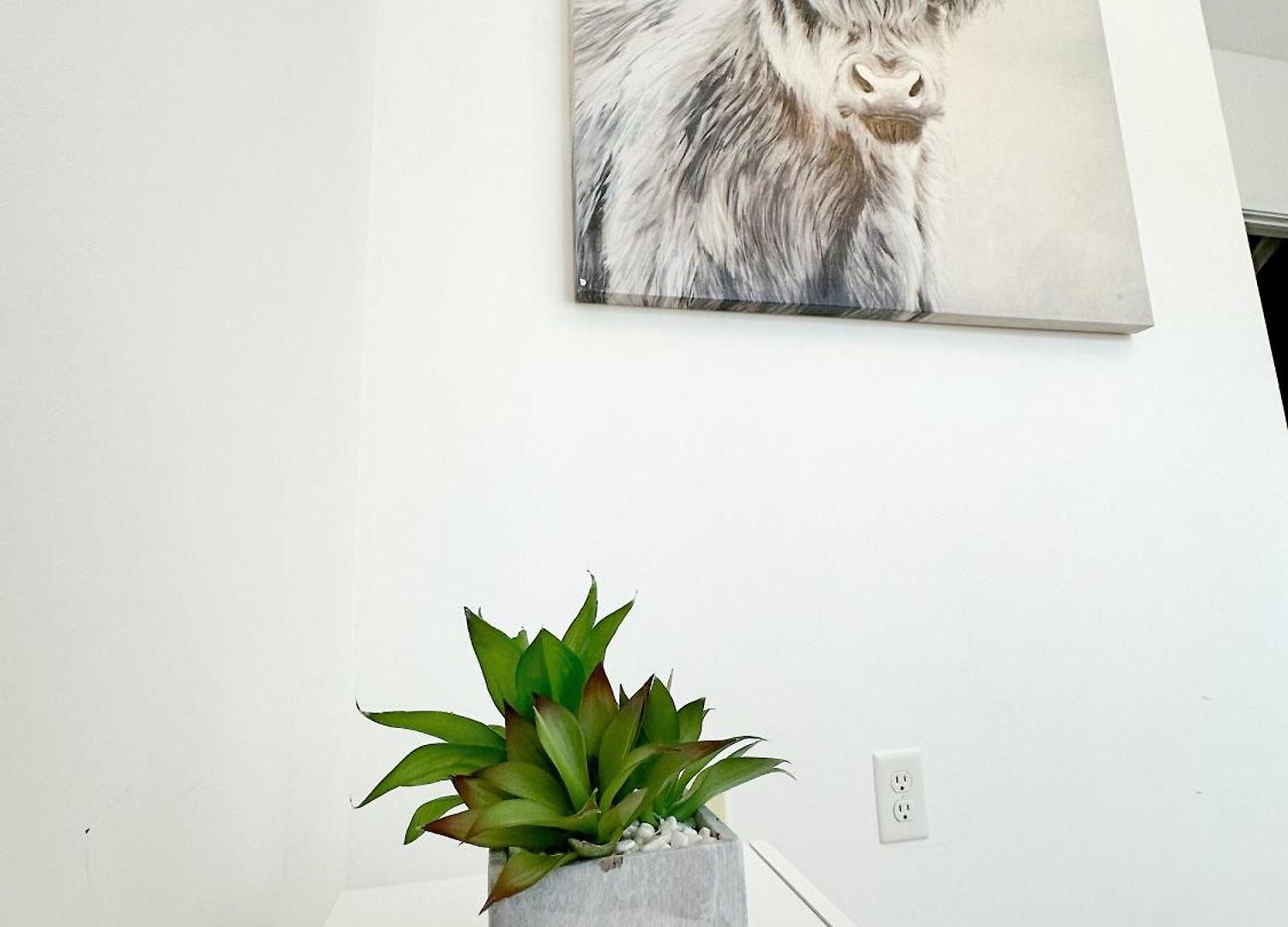 Modern Townhouse - 1 Min To Uptown Clt - Walk To Restaurants Holiday home
