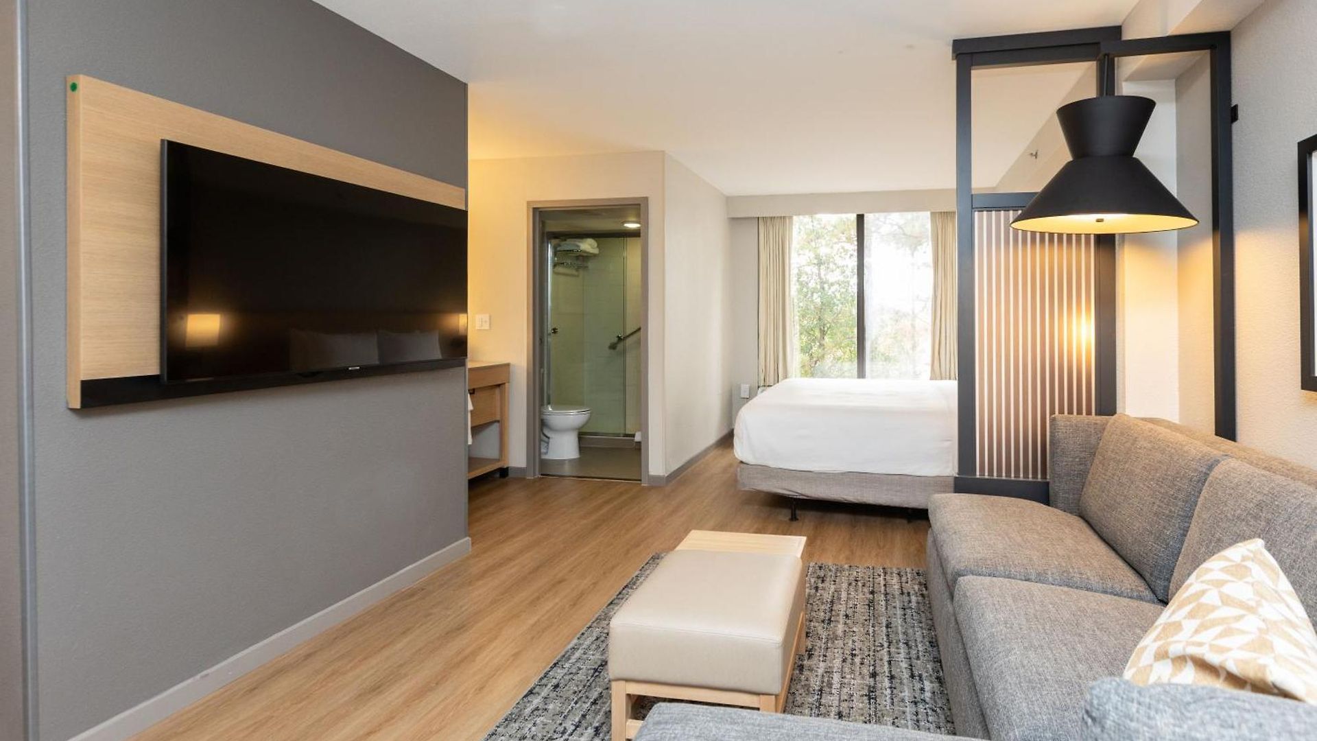 Hyatt Place Arrowood 3*