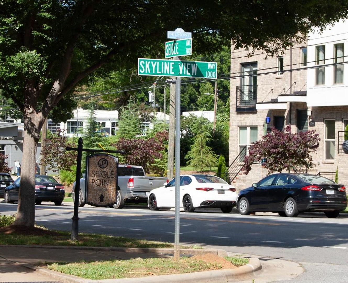 Holiday home Modern Townhouse - 1 Min To Uptown Clt - Walk To Restaurants *