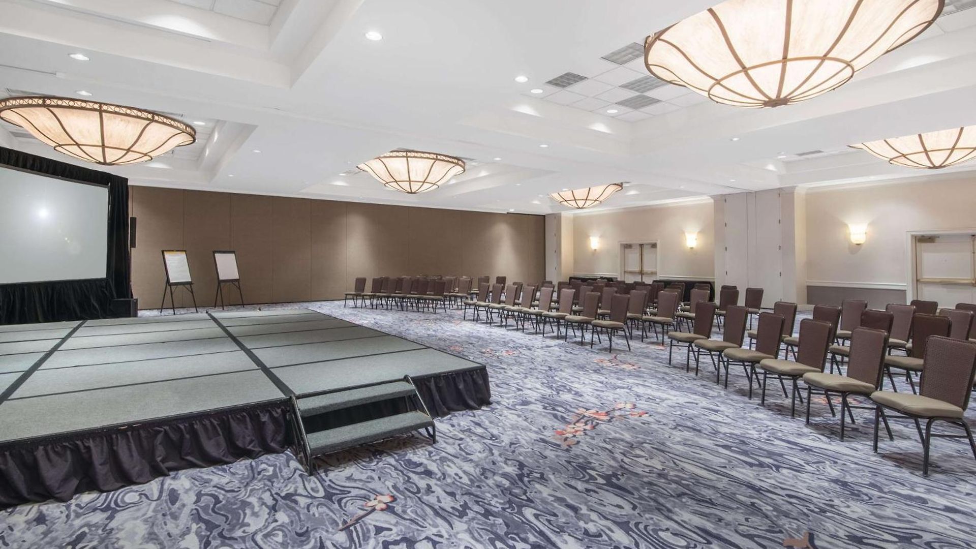 Sonesta Lower South End 4*