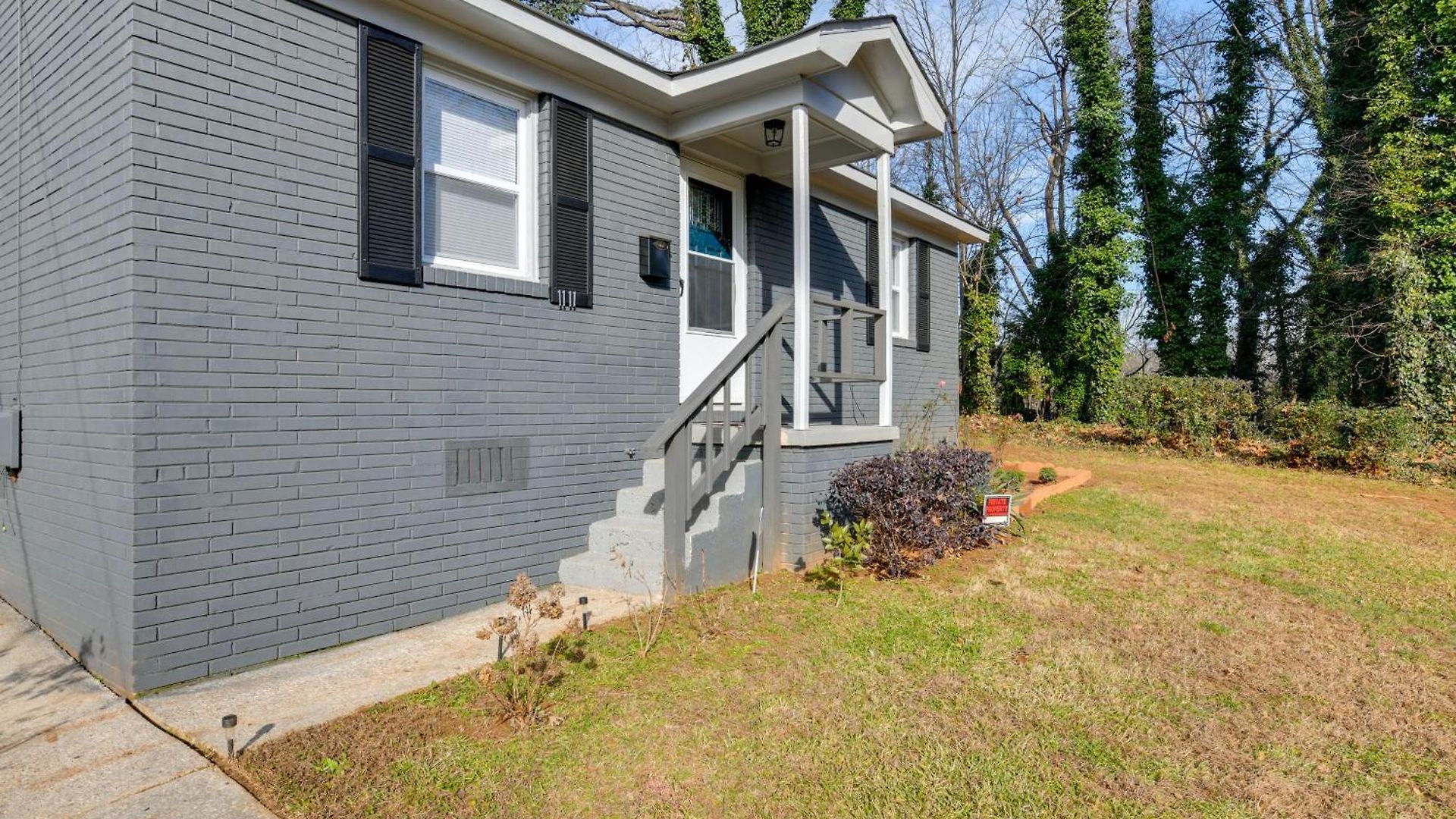 Renovated - 3 Mi To Downtown! * Charlotte