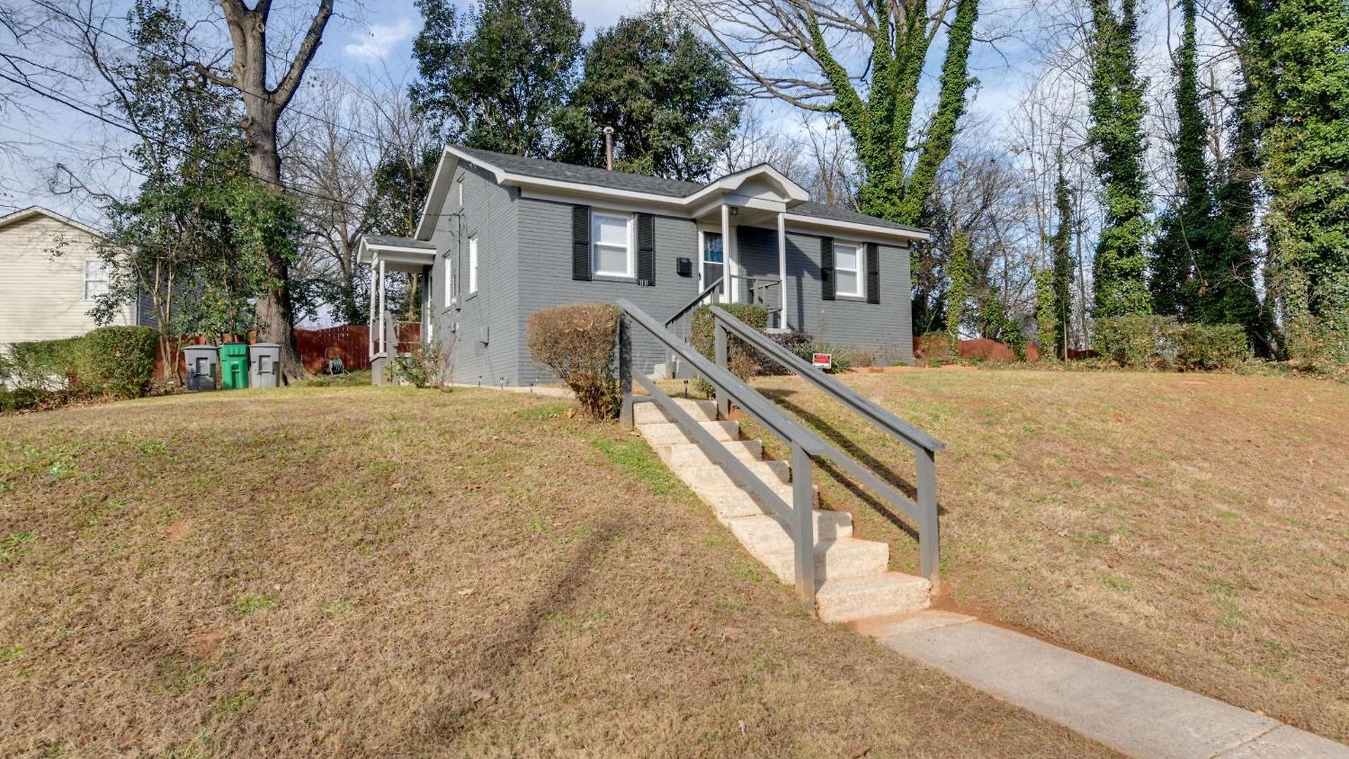 Renovated - 3 Mi To Downtown! Holiday home