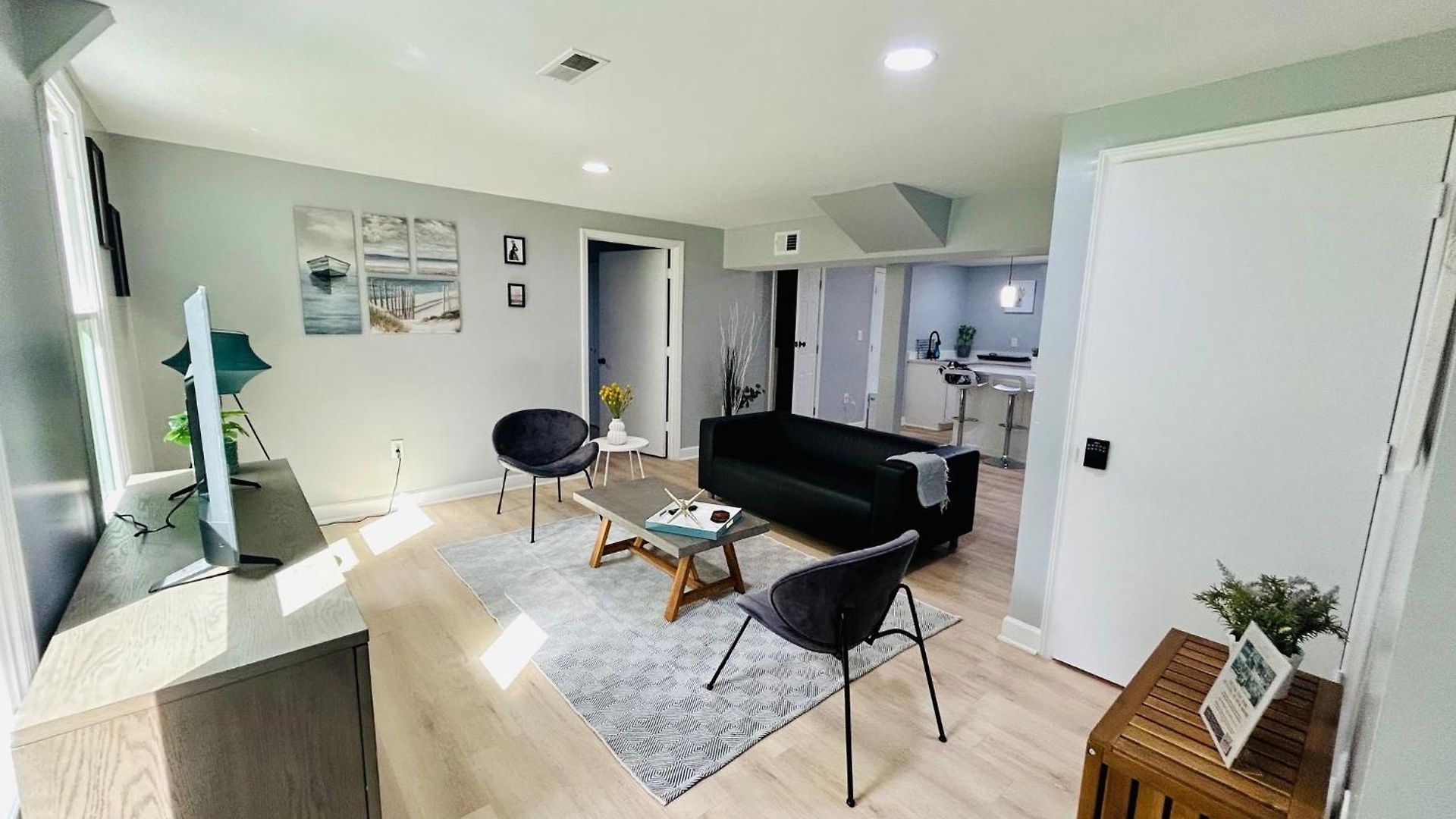 Holiday home Comfy Spacious Lower Lvl Near Uptown, Noda & Unc *