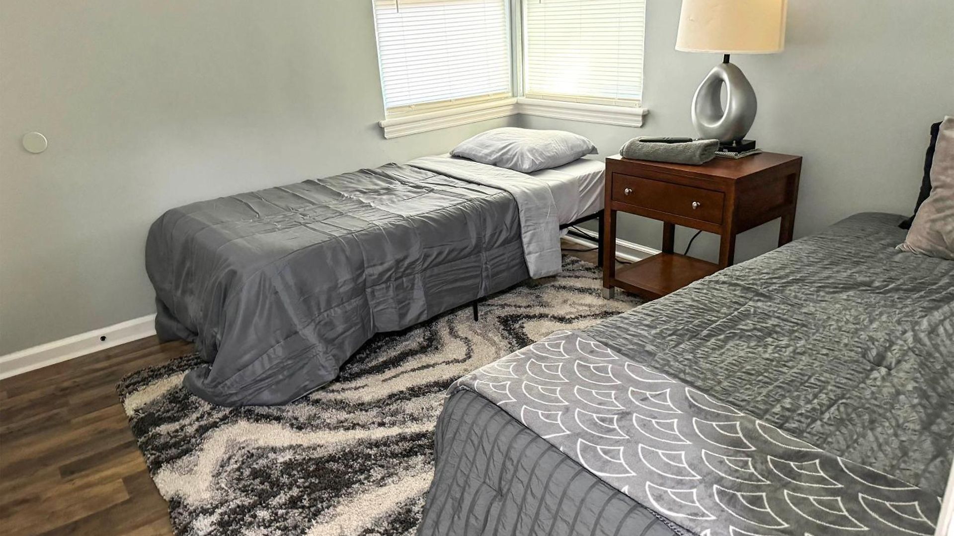 Updated W/ Yard ~ 3 Mi To Uptown! * Charlotte
