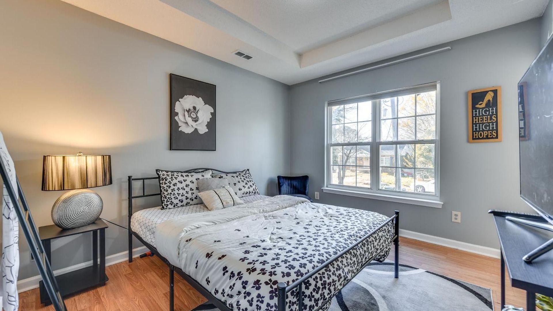 Uptown Townhome W/ Patio & Yard! Holiday home Charlotte