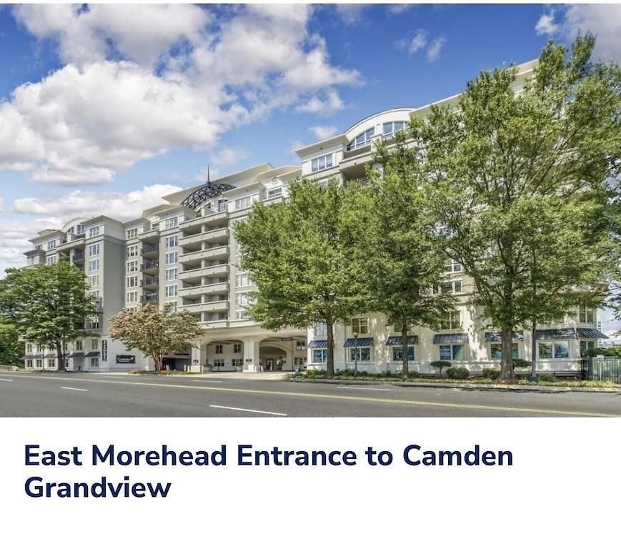 Spacious 2 Bedroom 2 Bathroom With Balcony In Uptown Charlotte! Views & Free Parking! Apartment Charlotte