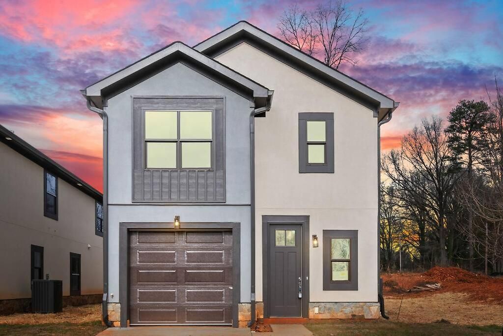 Vacation In Clt King And 3q Holiday home