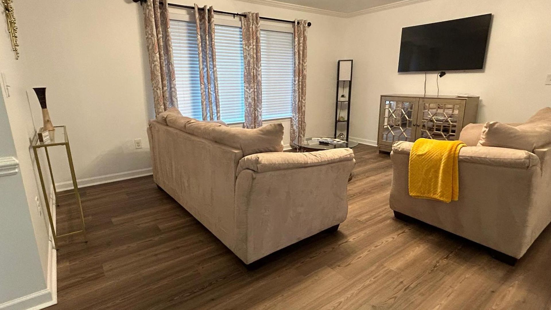 The Noble At Albemarle Apartment