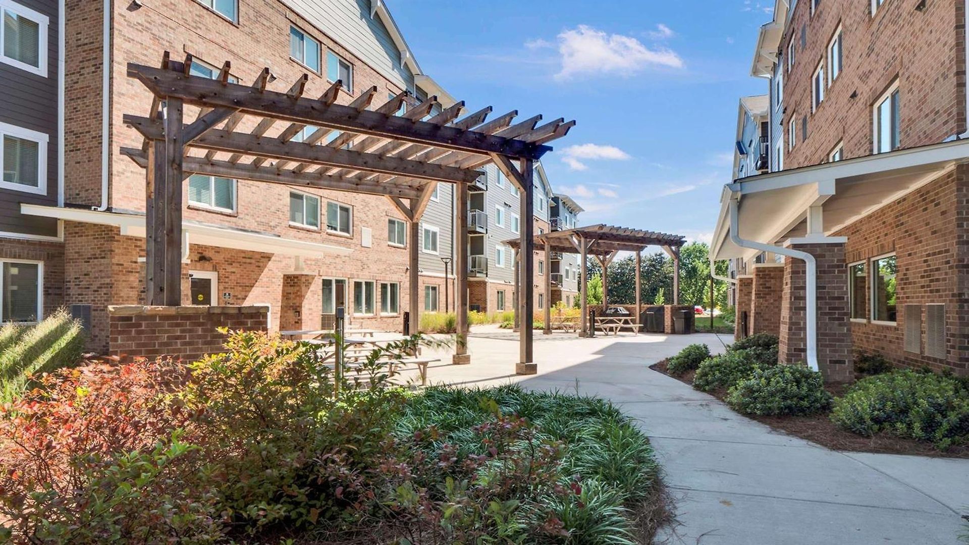 Waterwalk Extended By Wyndham - Arrowood Hotel