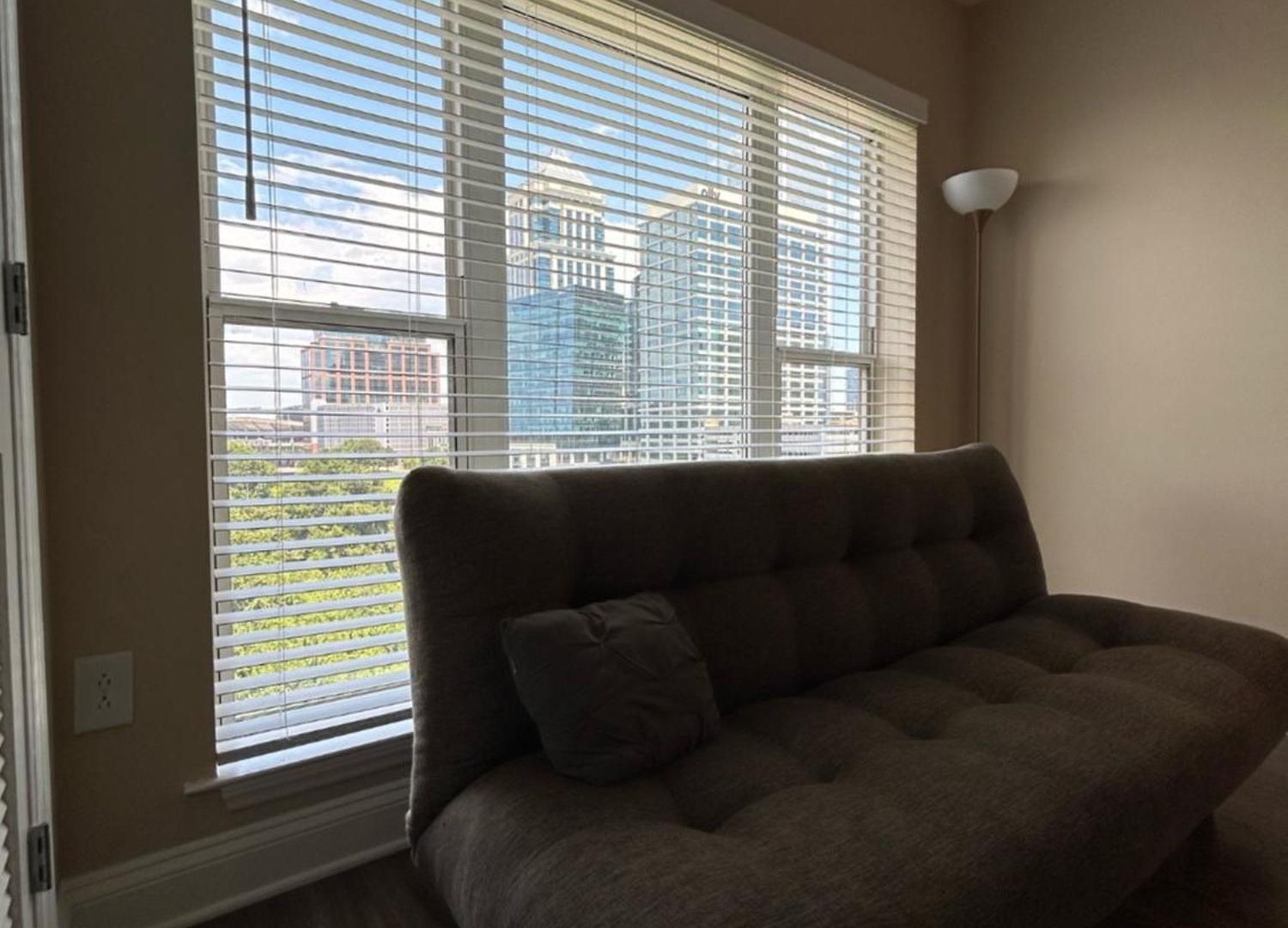 Apartment Spacious 2 Bedroom 2 Bathroom With Balcony In Uptown Charlotte! Views & Free Parking! Charlotte