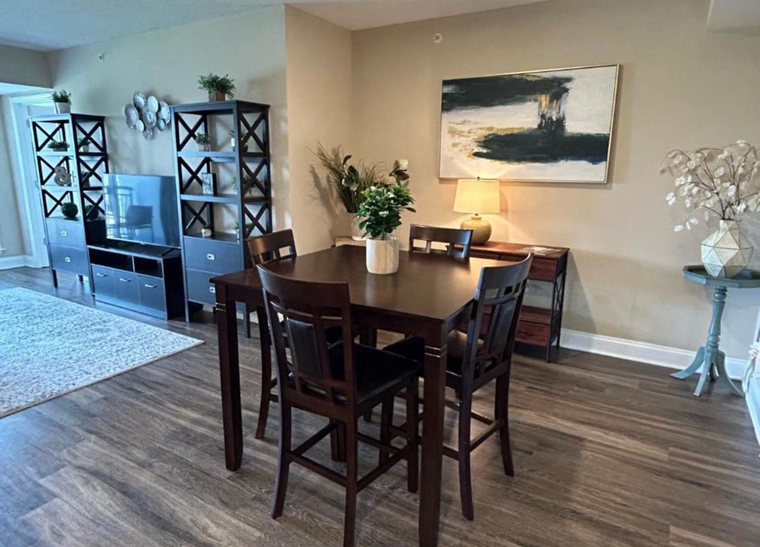Spacious 2 Bedroom 2 Bathroom With Balcony In Uptown Charlotte! Views & Free Parking! Apartment Charlotte