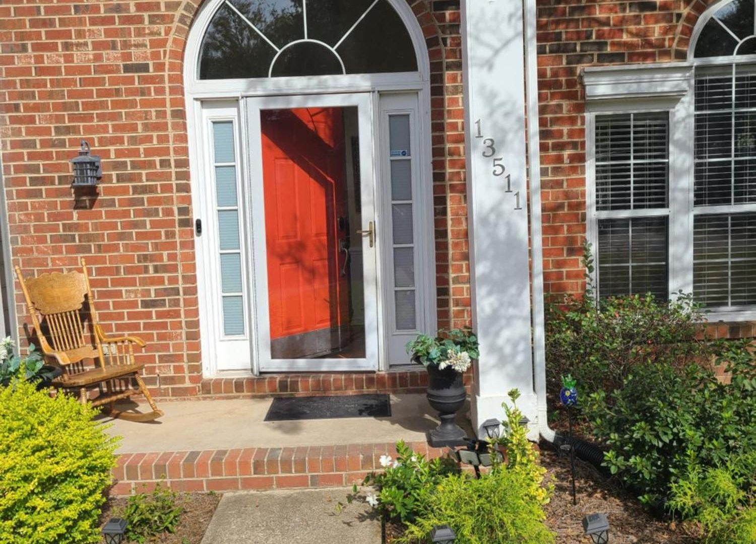 Staycation Serenity Homestay Charlotte