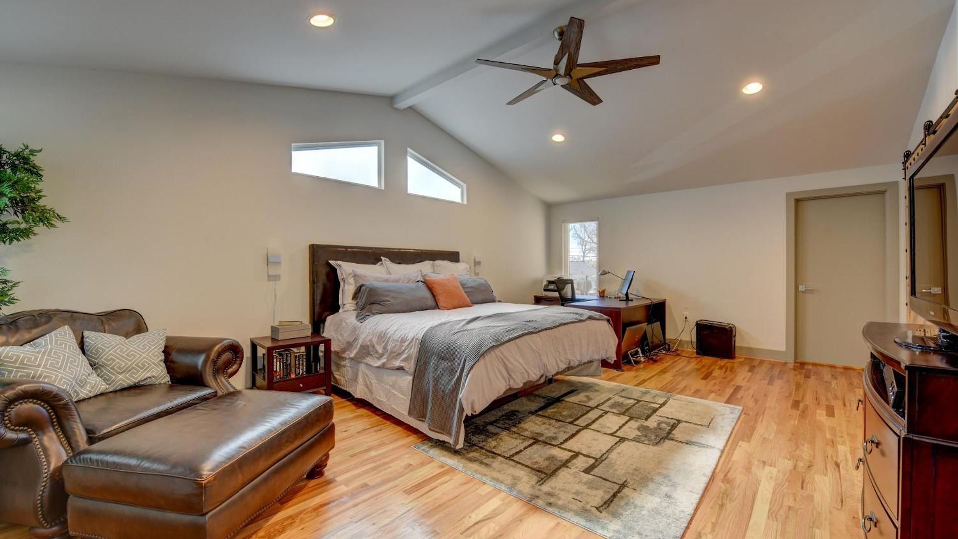 Modern With Yard 3 Mi To Uptown Charlotte! Charlotte