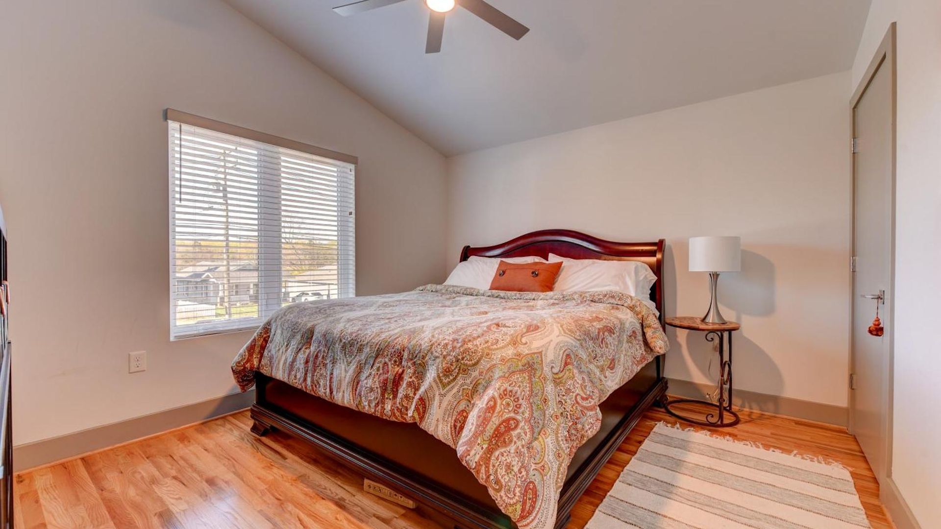 Modern With Yard 3 Mi To Uptown Charlotte! Charlotte