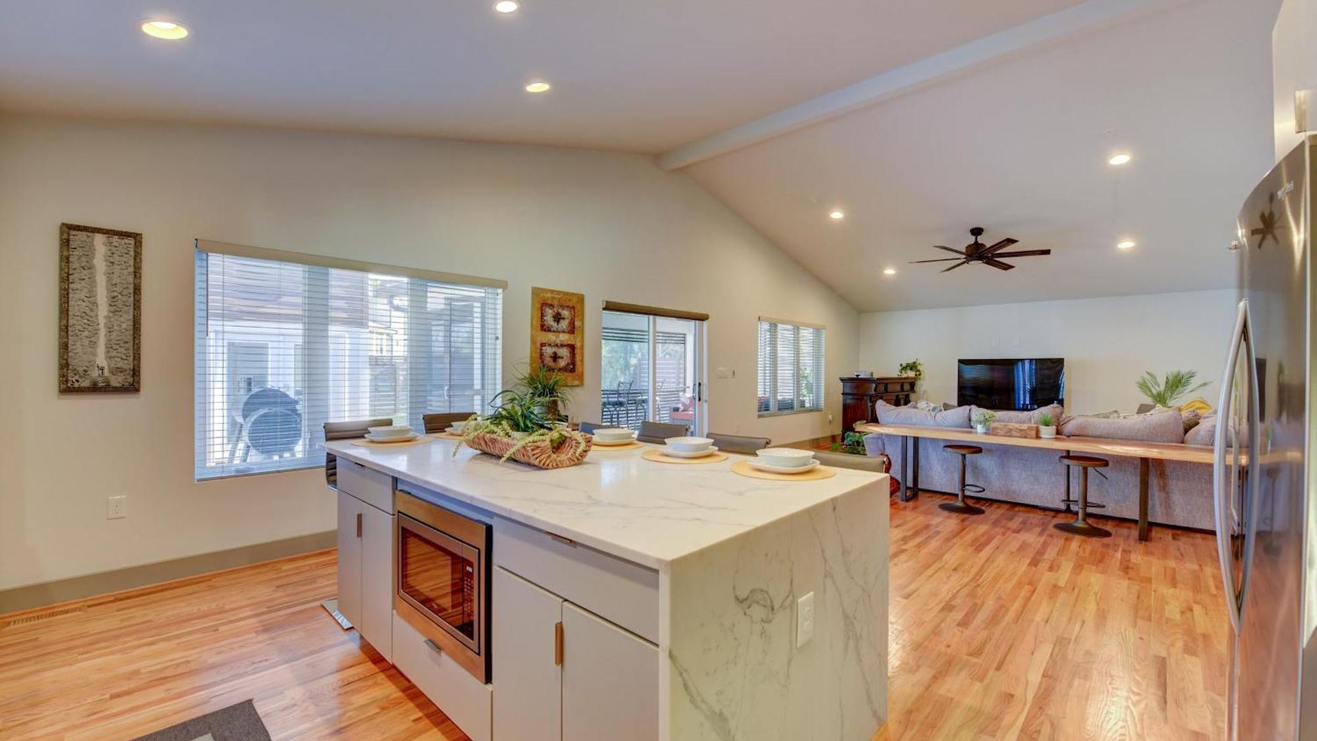 Modern With Yard 3 Mi To Uptown Charlotte! Holiday home *