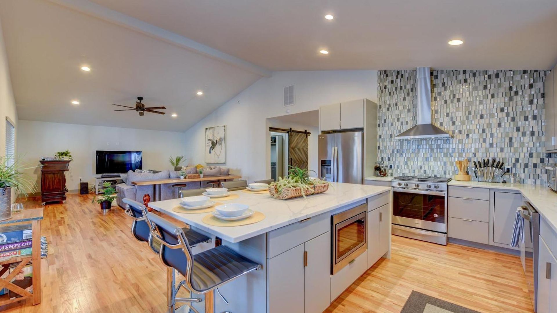 Holiday home Modern With Yard 3 Mi To Uptown Charlotte! Charlotte