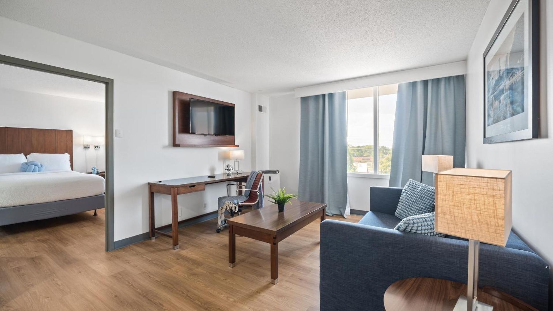 315 Loso Airport Aparthotel