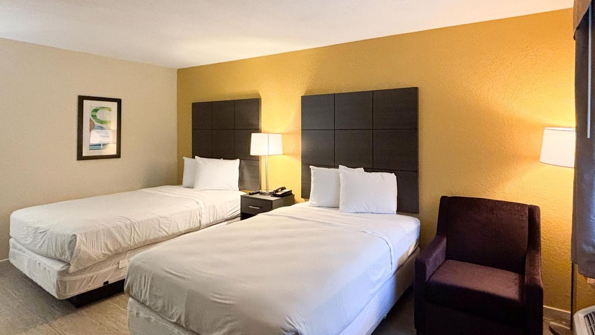6 Charlotte, Nc Northlake Hotel