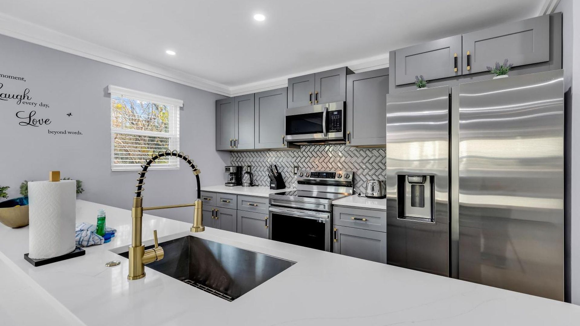 Spacious 4br Holiday home