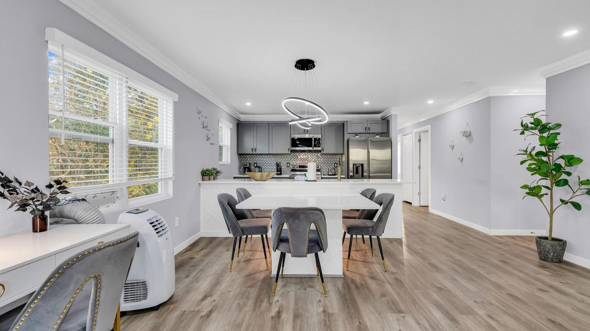 Spacious 4br *