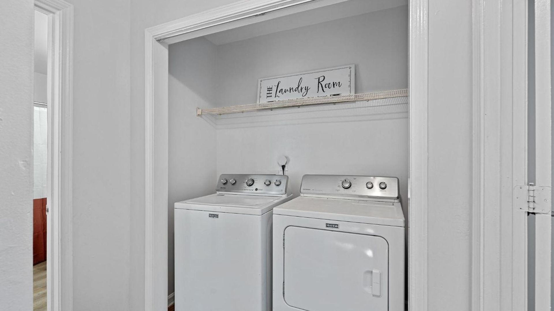 Cozy 4br Near Uptown -king Bed- Jacuzzi * Charlotte