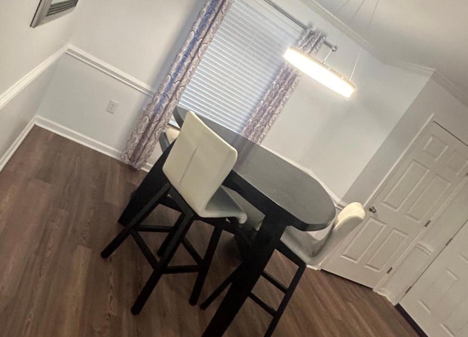 The Noble At Albemarle Apartment