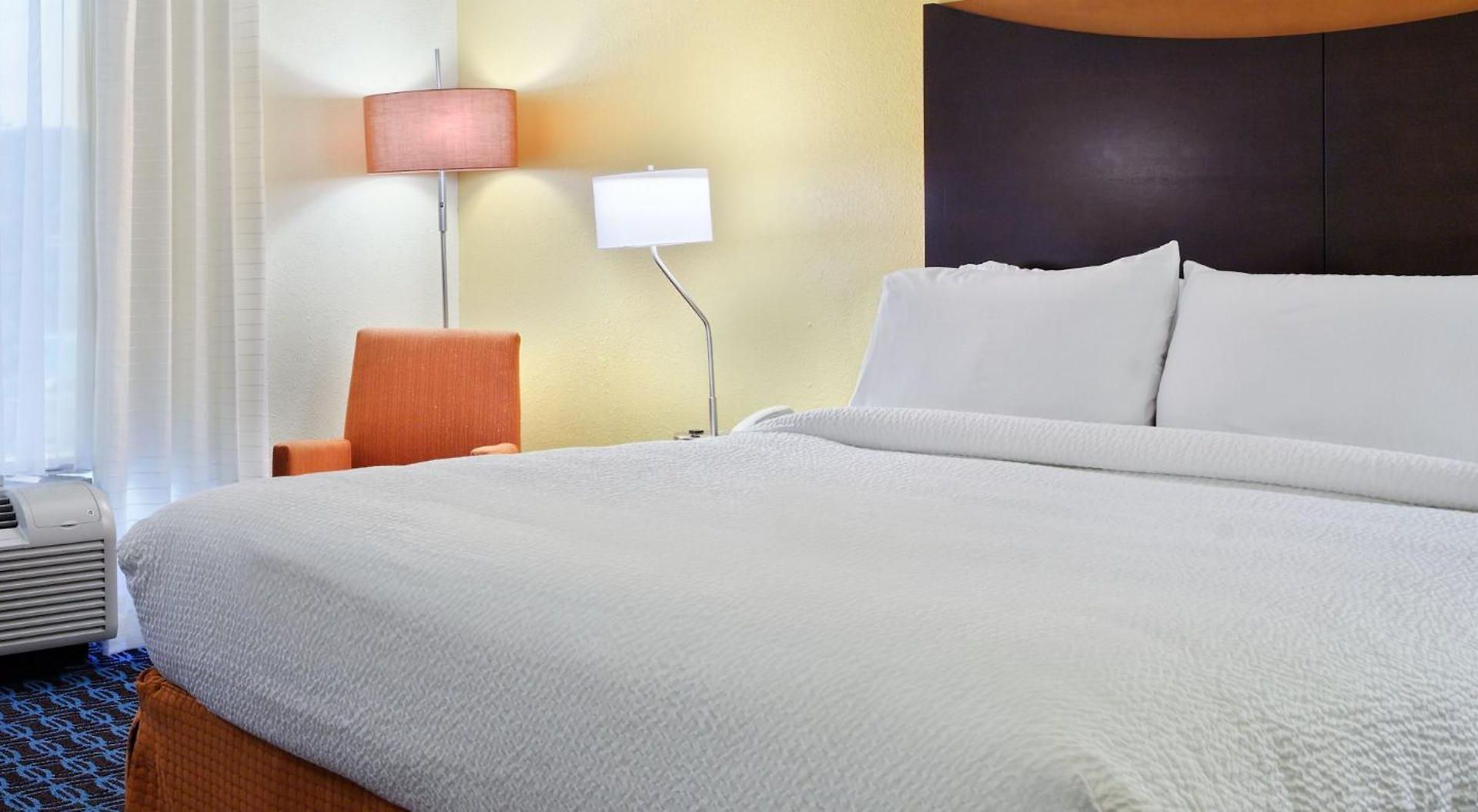 Fairfield & Arrowood Hotel Charlotte