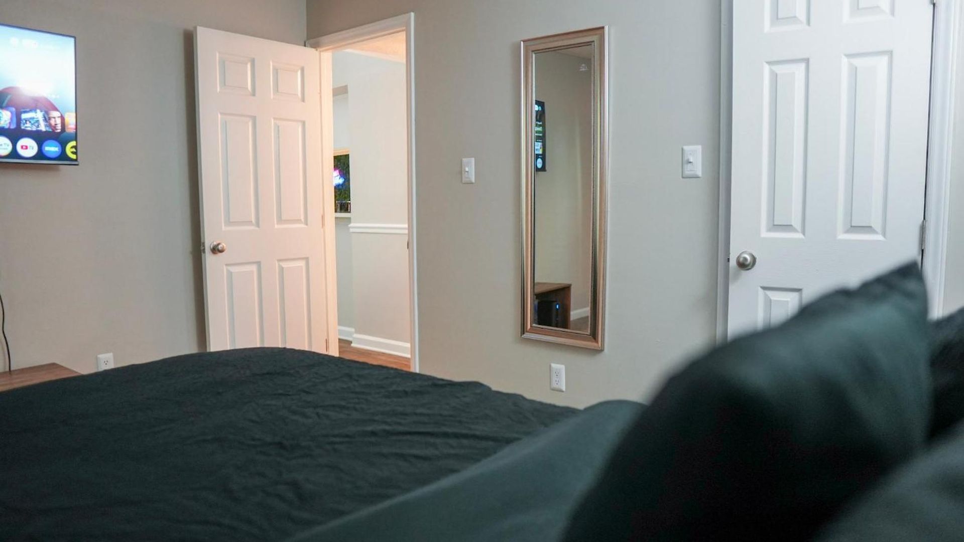 Apartment Luxury & Convenience In South End