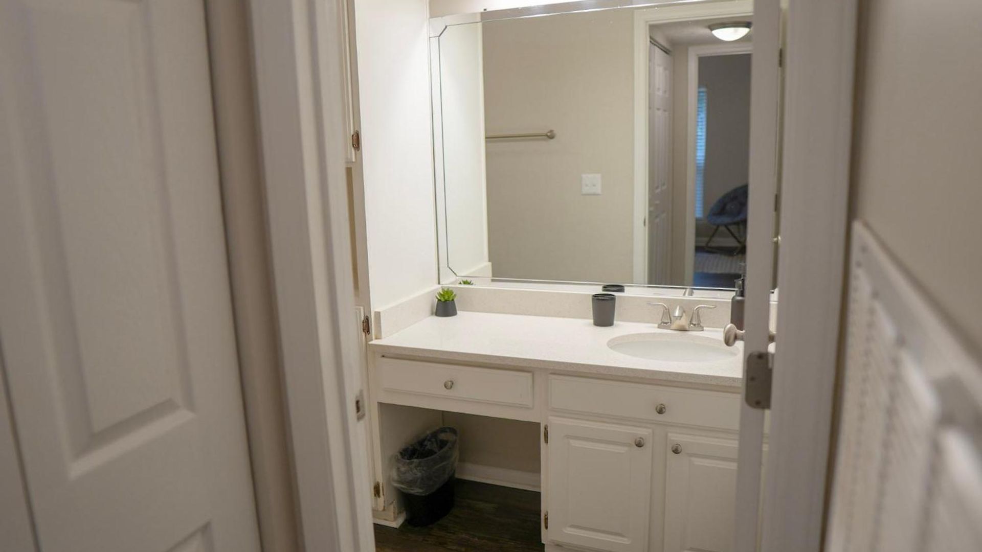 Apartment Deluxe Luxury & Convenience